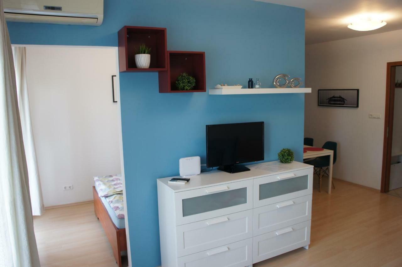 Siofok Club 218 Wellness Apartman Apartment Exterior photo